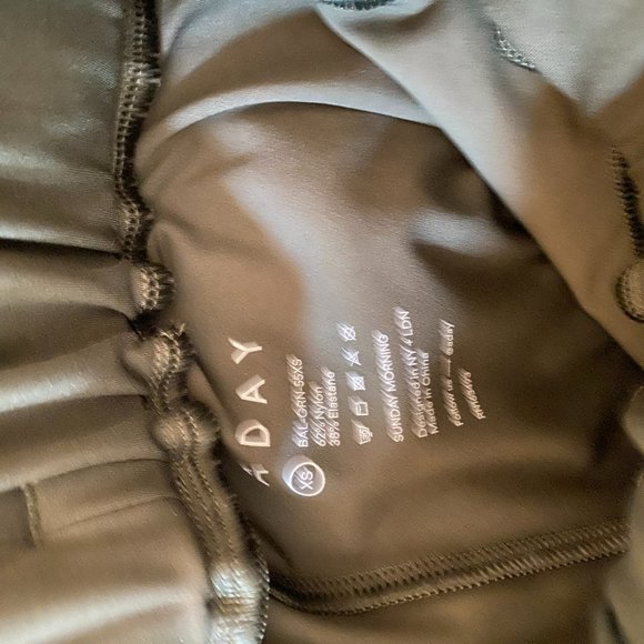 Aday Sunday Morning Jogger Size XS - Picture 3 of 3